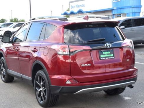 Used 2018 Toyota RAV4 SE w/ Power Extra Value Package image 5