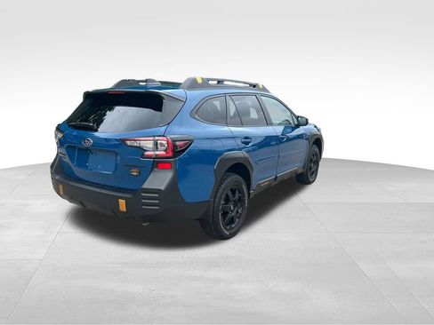Used 2025 Subaru Outback Wilderness AWD/4WD image 5