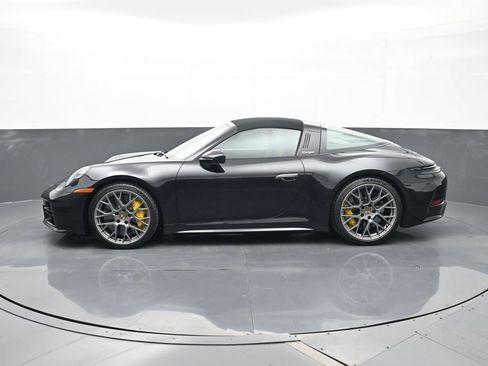 Certified 2026 Porsche 911 Targa 4S AWD/4WD image 2