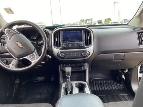 Used 2022 Chevrolet Colorado LT w/ Fleet Safety Package image 14