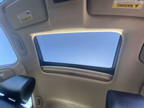 Used 2022 Honda Civic EX-L image 21