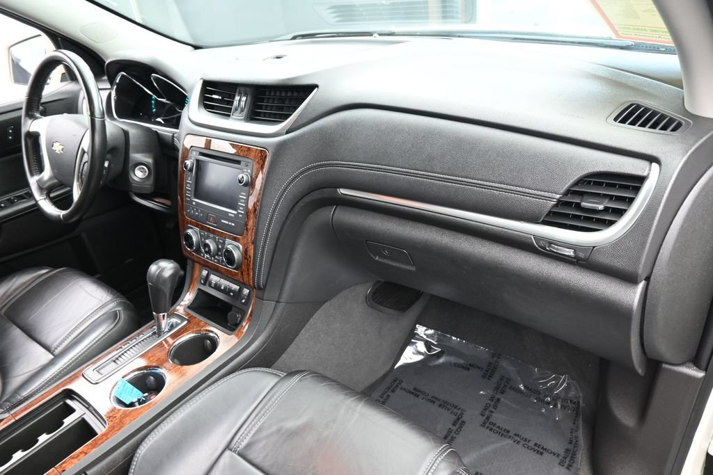 Used 2013 Chevrolet Traverse LT FWD image 45