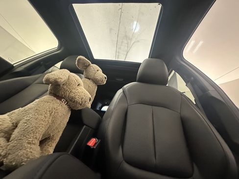 Certified 2025 Subaru Forester Limited image 15