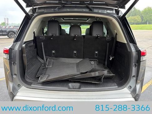 Used 2023 Nissan Pathfinder Platinum AWD/4WD image 29
