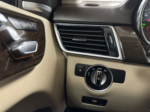 Used 2018 Mercedes-Benz GLE 350 image 62