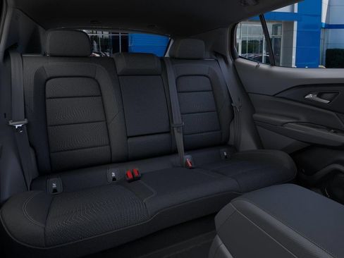 New 2026 Chevrolet Equinox EV LT FWD image 17