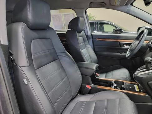 Used 2022 Honda CR-V Touring image 15