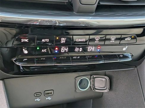 New 2026 Buick Encore GX Avenir w/ Avenir Technology Package image 13