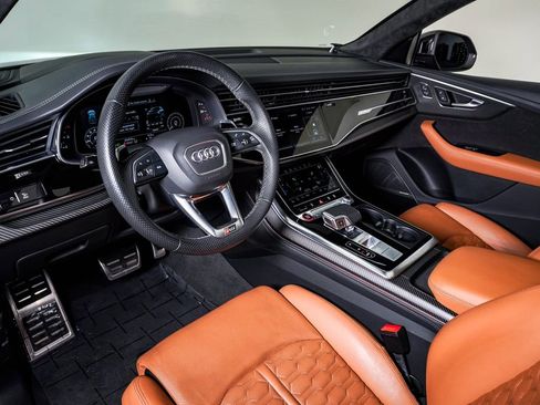 Used 2021 Audi RS Q8 4.0T w/ Carbon Optic Package image 19