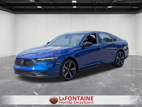 Certified 2025 Honda Accord Sport image 1