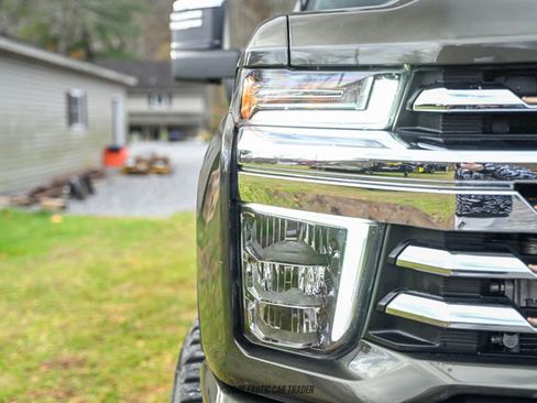 Used 2023 Chevrolet Silverado 3500 High Country image 56