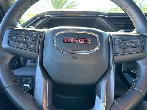 Used 2023 GMC Sierra 1500 AT4 w/ Technology Package image 39