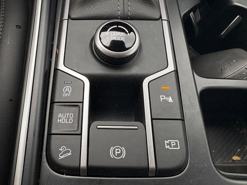 Used 2025 Kia Sorento EX w/ Panoramic Sunroof Package FWD image 40