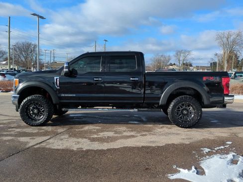 Used 2017 Ford F250 Lariat w/ Lariat Ultimate Package image 5