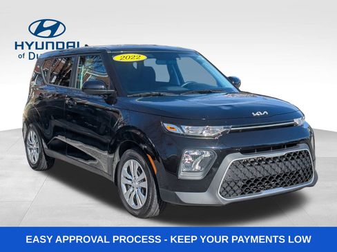 Used 2022 Kia Soul LX image 11