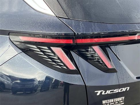 Certified 2025 Hyundai Tucson Limited image 10