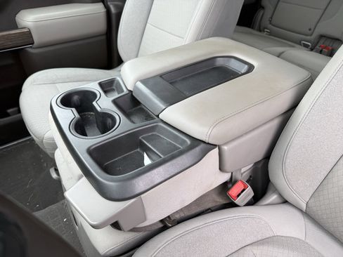 Used 2019 GMC Sierra 1500 SLE w/ SLE Value Package image 19