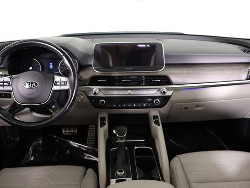 Used 2020 Kia Telluride SX w/ SX Prestige Package image 48