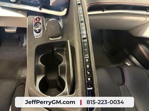 Used 2023 Chevrolet Corvette Stingray Premium Conv w/ Z51 Performance Package RWD image 17