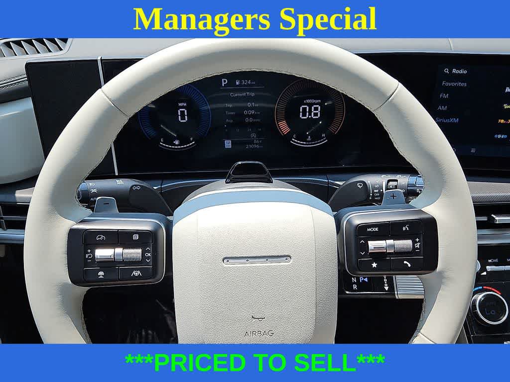 Used 2026 Hyundai Santa Fe SEL FWD image 18
