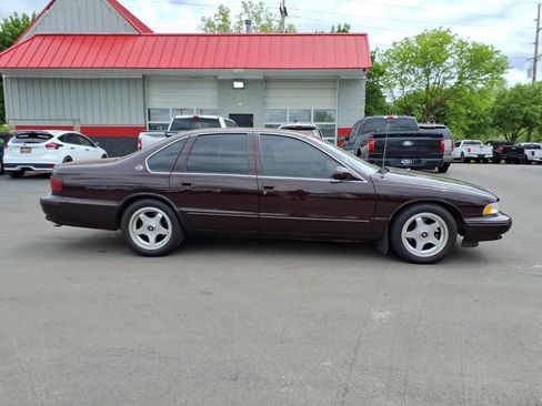 Used 1996 Chevrolet Impala SS RWD image 6