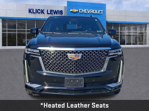 Used 2023 Cadillac Escalade ESV Luxury AWD/4WD image 2