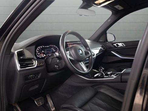 Used 2023 BMW X5 M50i w/ Climate Comfort Package AWD/4WD image 37