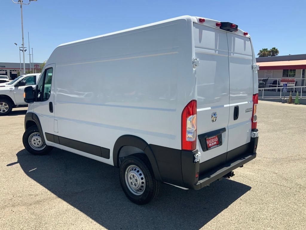 New 2026 RAM ProMaster 2500 w/ Convenience Group FWD image 5