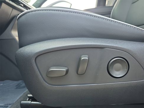 New 2026 Buick Enclave Preferred w/ Power Package image 30