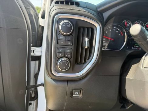 Used 2022 Chevrolet Silverado 1500 RST AWD/4WD image 26