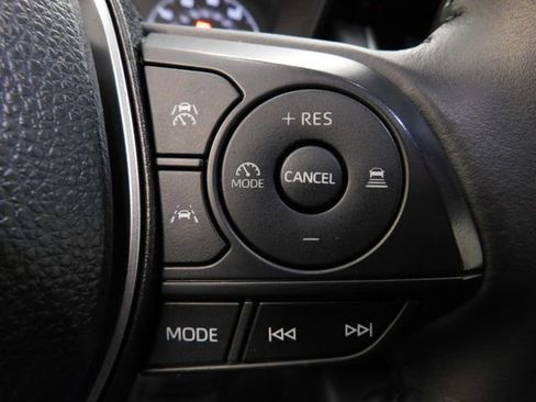 Used 2025 Toyota Corolla SE image 23