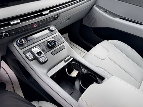 Used 2024 Hyundai Palisade SEL image 20