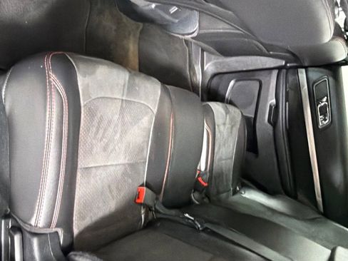 Used 2018 Ford Explorer XLT w/ XLT Appearance Package AWD/4WD image 20