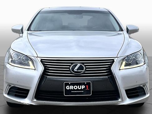 Used 2017 Lexus LS 460 L RWD image 4