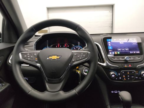 Used 2024 Chevrolet Equinox LT image 22