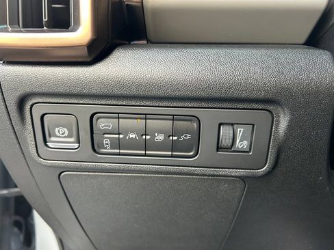 Used 2025 GMC Hummer EV 3X w/ Extreme Off-Road Package AWD/4WD image 61