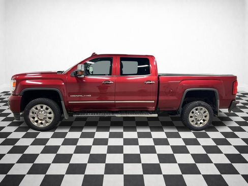 Certified 2018 GMC Sierra 2500 Denali w/ Snow Plow Prep Package image 5