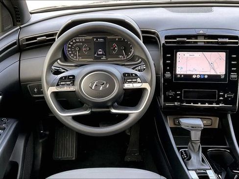 Certified 2024 Hyundai Santa Cruz SEL image 5