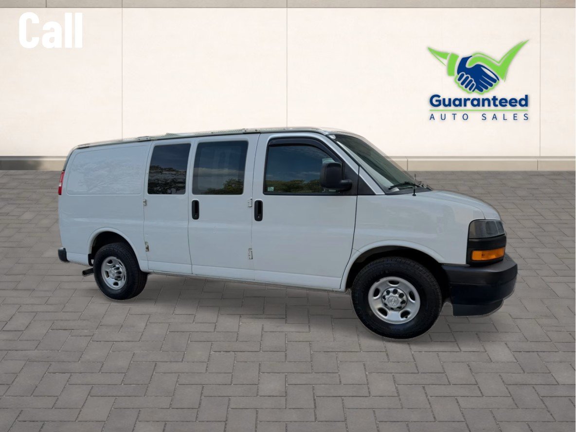 Used 2019 Chevrolet Express 2500 w/ Communications Package RWD image 5