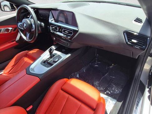 Used 2023 BMW Z4 M40i w/ Premium Package RWD image 18