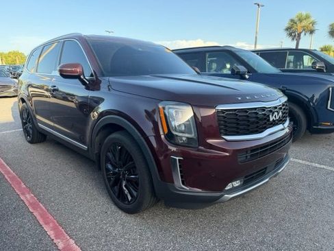 Certified 2022 Kia Telluride SX w/ Towing Package FWD image 1