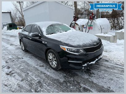 Used 2018 Kia Optima LX w/ 17" Alloy Wheels Package