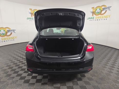 Certified 2024 Chevrolet Malibu LT image 32