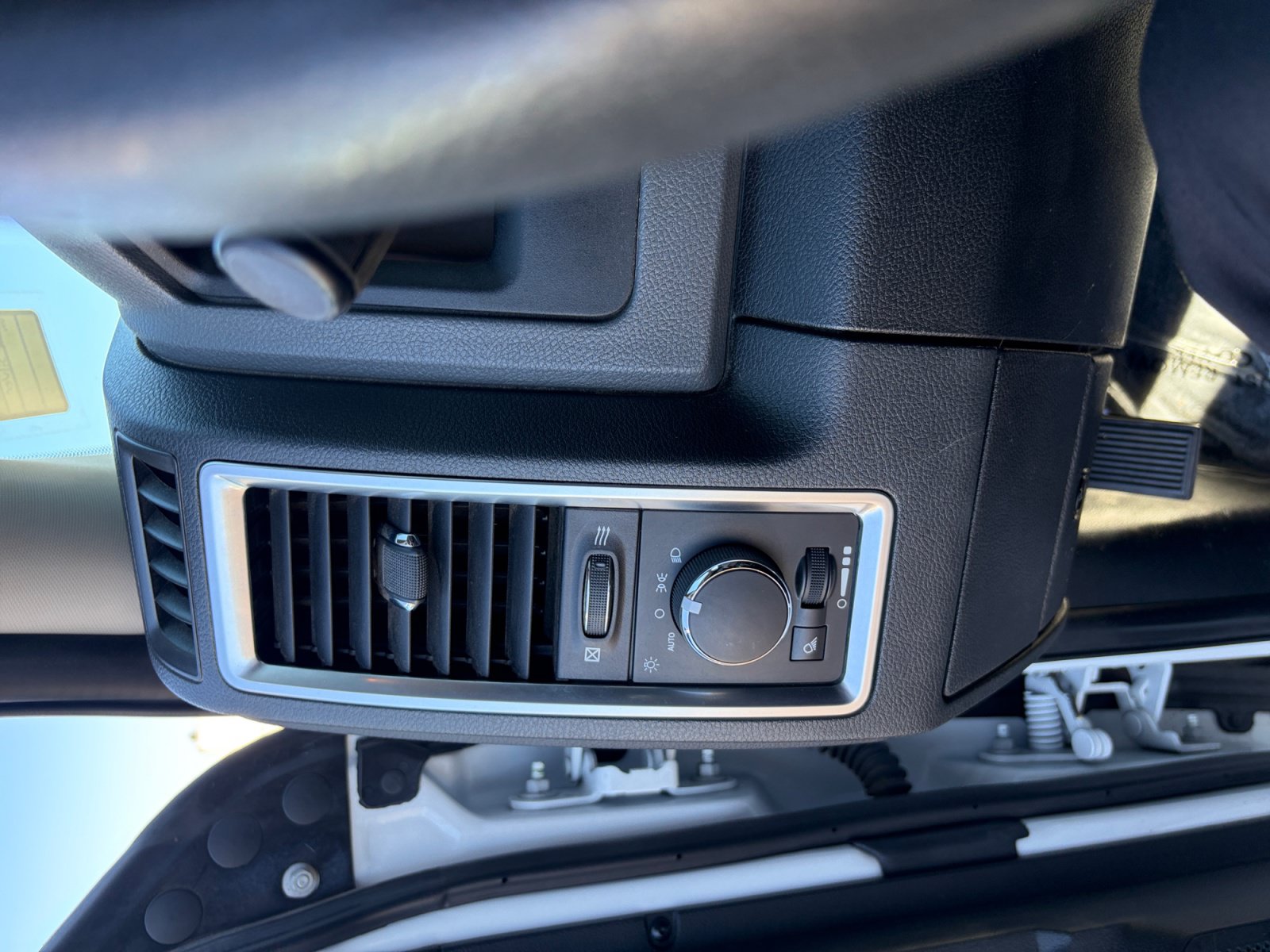 Used 2017 RAM 2500 SLT AWD/4WD image 11