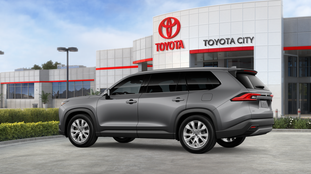 New 2026 Toyota Grand Highlander AWD image 8