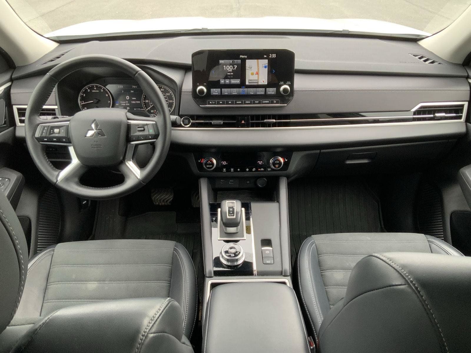 Used 2024 Mitsubishi Outlander SE AWD/4WD image 44