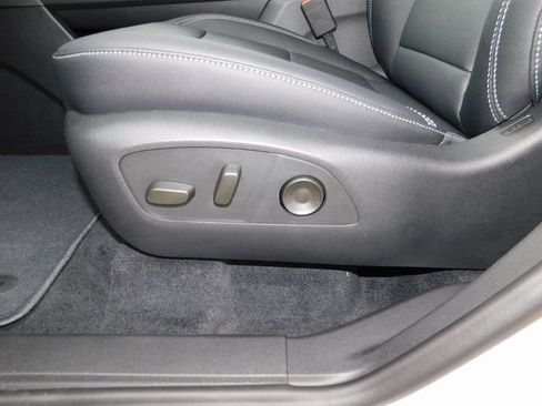 New 2026 Chevrolet Traverse LT w/ Driver Confidence Package FWD image 13