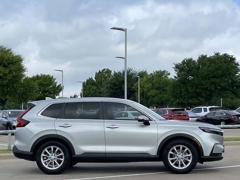 Used 2025 Honda CR-V EX-L image 3