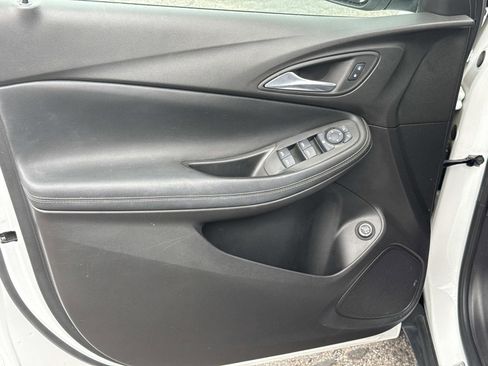 Used 2022 Buick Encore GX Select FWD image 10