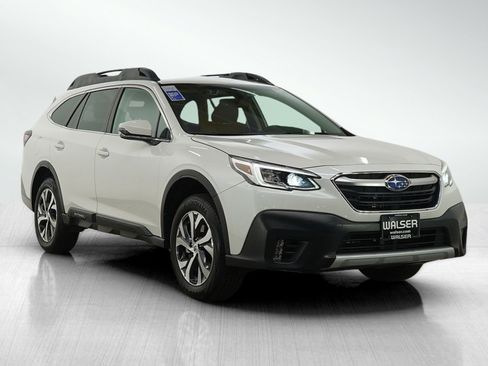 Used 2021 Subaru Outback Limited image 7